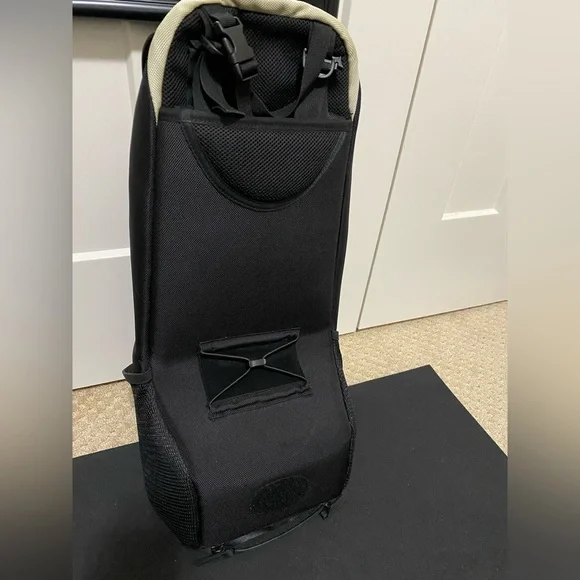 BMW Rear Storage Console Backpack - Picture 3 of 8